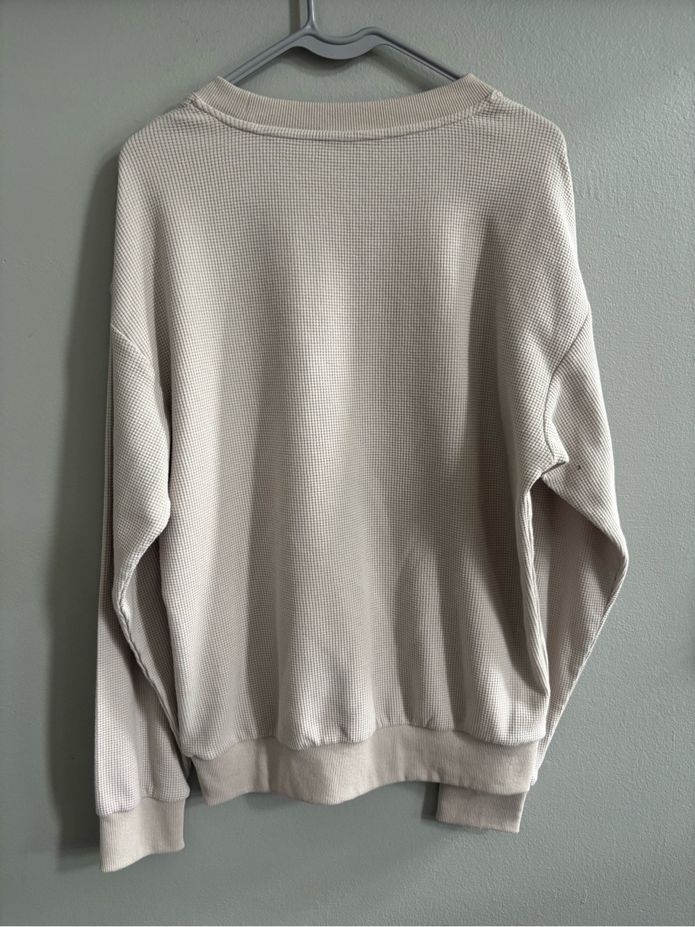 COMFRT Women's Light Beige Waffle-Knit Crewneck Sweatshirt - Picture 3 of 3
